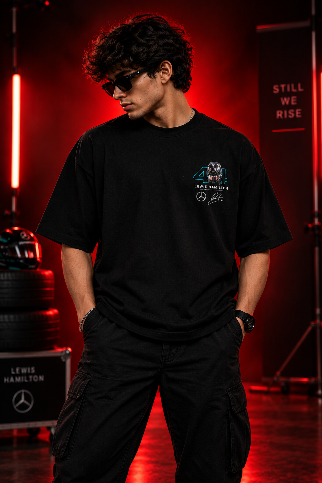 AESTRA Lewis Hamilton 44 Racing Oversized T-Shirt | Motorsport Graphic Streetwear | Black Unisex Tee